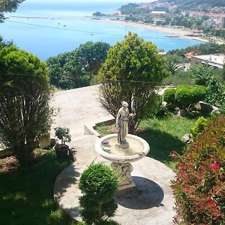 Apartman Horizont Appartement Omiš Buitenkant foto