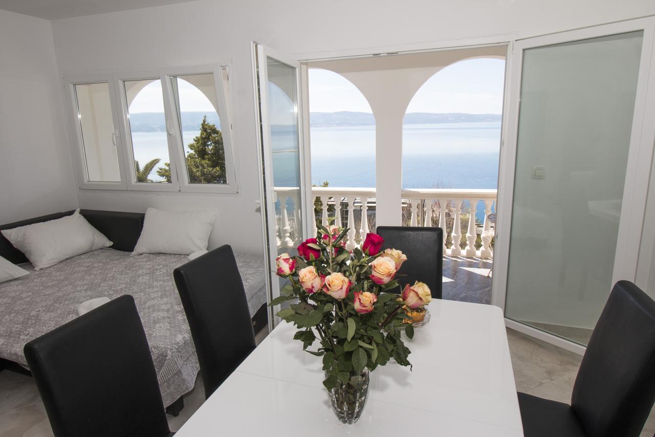 Apartman Horizont Appartement Omiš Buitenkant foto