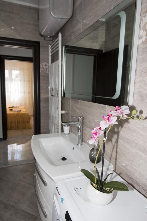Apartman Horizont Appartement Omiš Buitenkant foto