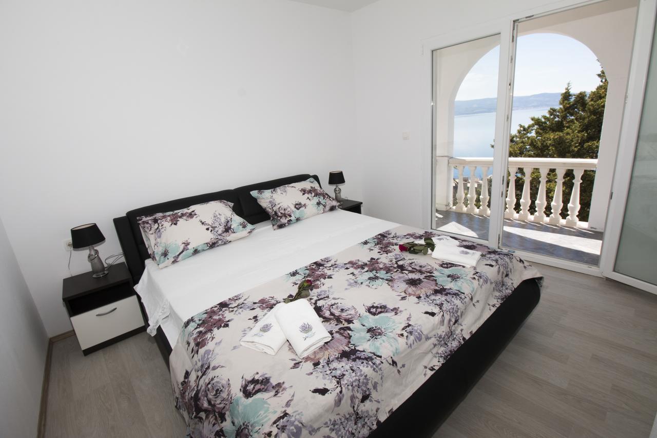 Apartman Horizont Appartement Omiš Buitenkant foto